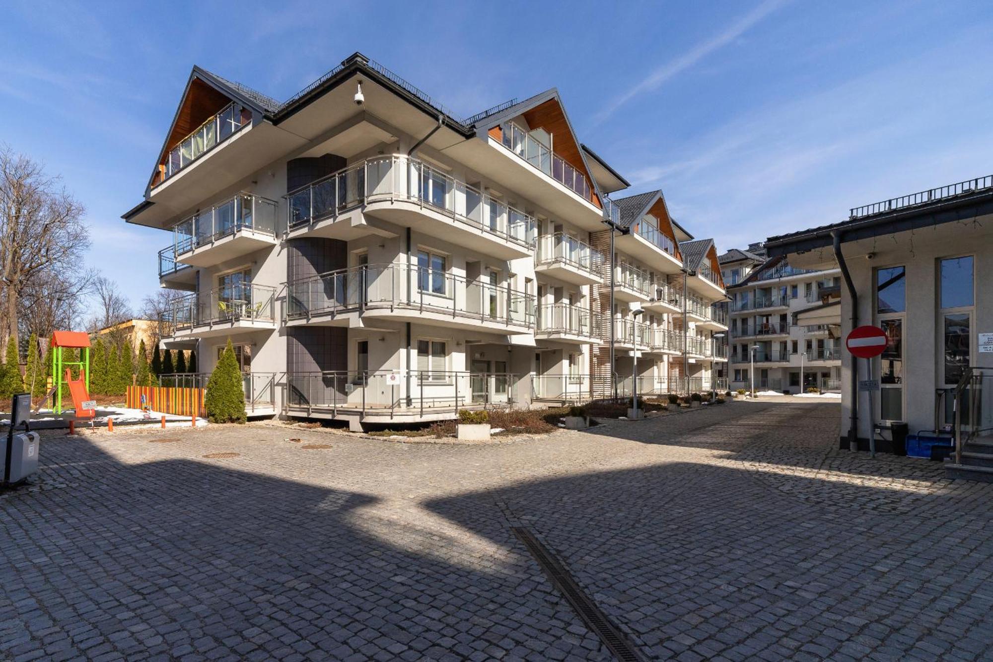 Przestronne Apartamenty W Zakopanem Z Trzema Sypialniami I Parkingiem By Noclegi Renters Exterior foto